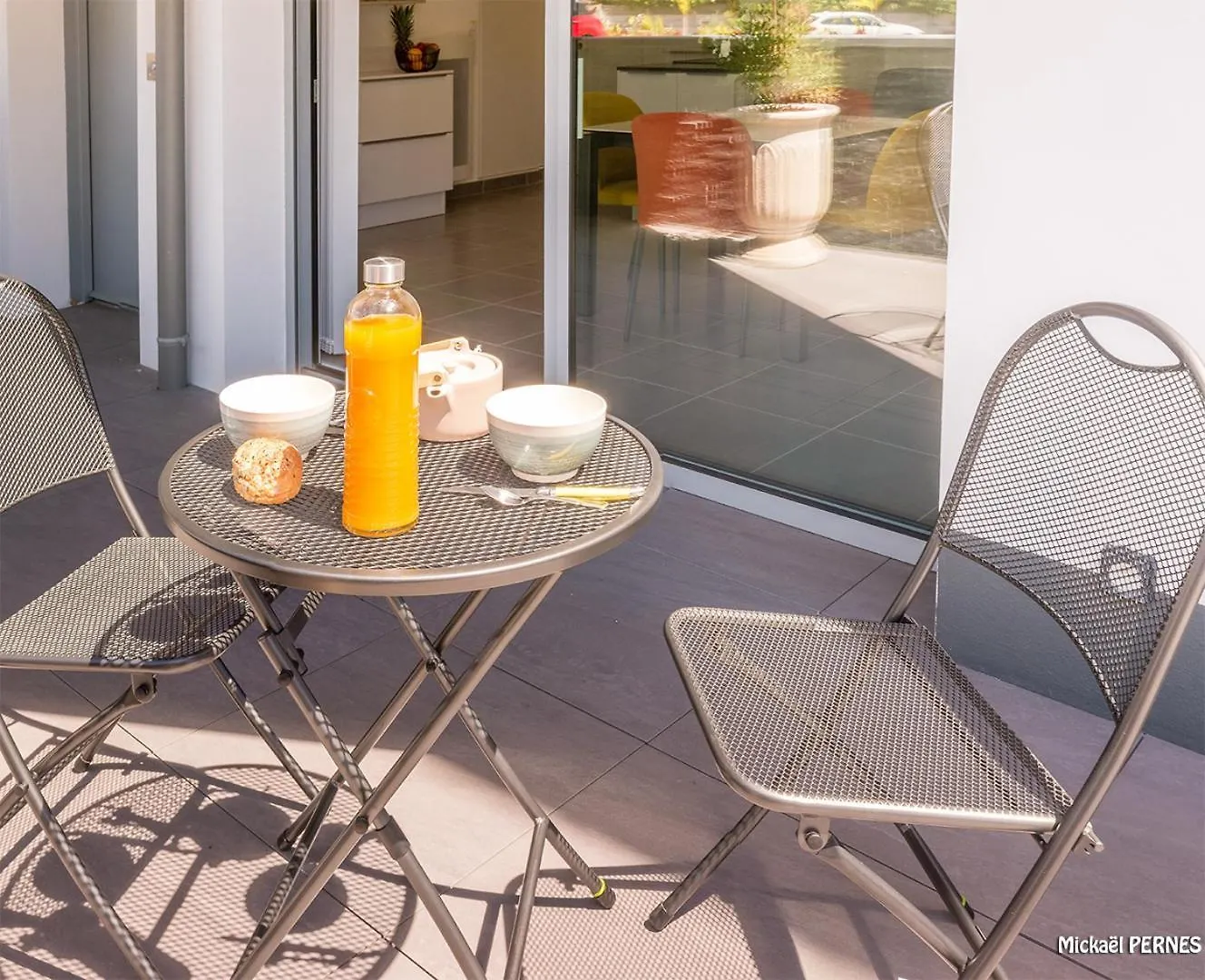 Apartamento Ref 256 - Larmor-Plage T2 En Rdc Plein Bourg Avec Terrasse Sur Rue Principale Et Parking